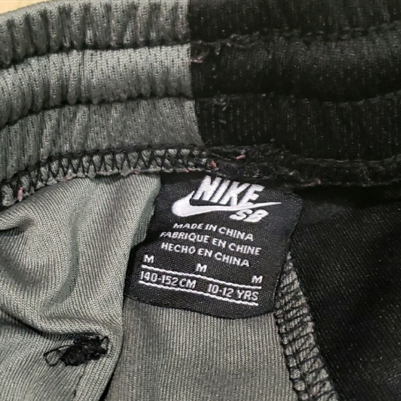 Nike SB shorts size M - Picture 5 of 6